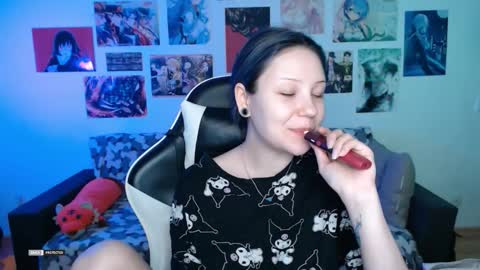 Snapshot of hugomin chatting on 10-09-25, 10:35 HugoMin online show from 10-09-25, 10:35