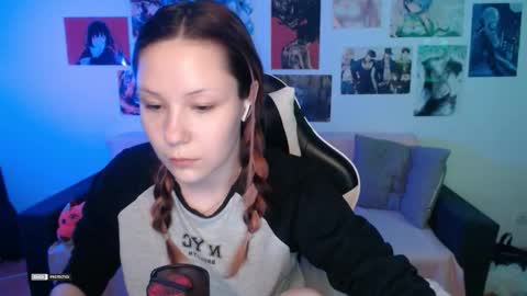 HugoMin online show from 12-20-25, 03:57