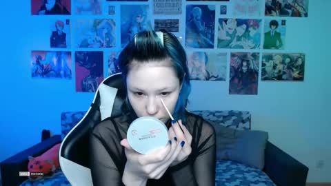 Snapshot of hugomin chatting on 04-27-26, 05:05 HugoMin online show from 04-27-26, 05:05