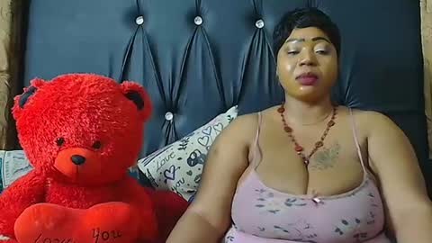 Snapshot of humongoustitss500929 chatting on 10-02-25, 04:08 humongoustitss500929 online show from 10-02-25, 04:08