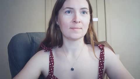 Snapshot of humpygrey chatting on 11-01-25, 10:17 HumpyGrey online show from 11-01-25, 10:17