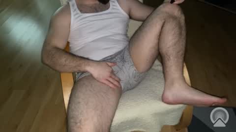 hundick696 online show from 12-20-25, 01:29