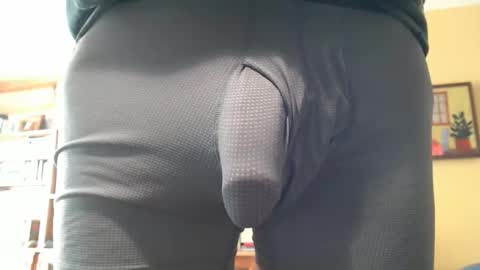 Big uncut cock dripping online show from 12-20-25, 10:06