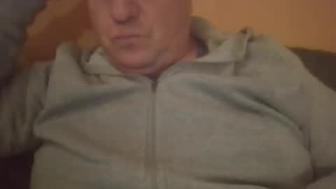 Snapshot of hungariandaddyy1975 chatting on 10-12-25, 05:12 fatcockdaddy vastagfark magyar apuci online show from 10-12-25, 05:12