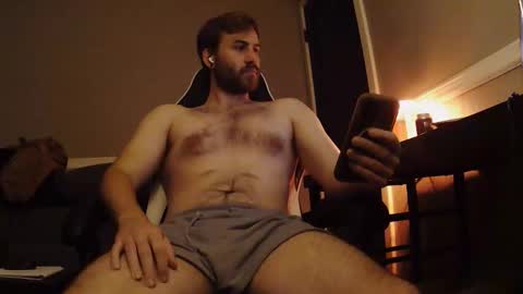 Snapshot of hungbro_420 chatting on 12-16-25, 12:26 hungbro_420 online show from 12-16-25, 12:26