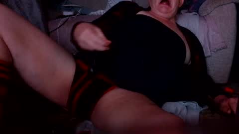 hungdaddyhorny online show from 07-25-26, 11:24