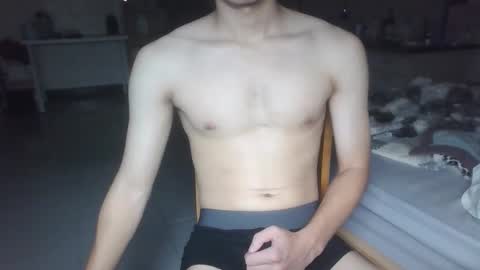 Hunger online show from 10-26-25, 04:24