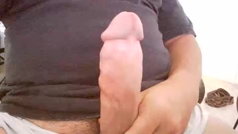 hungg1981 online show from 10-22-25, 03:18