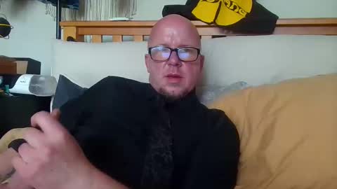 HuingsingleDad79 online show from 04-28-26, 07:19