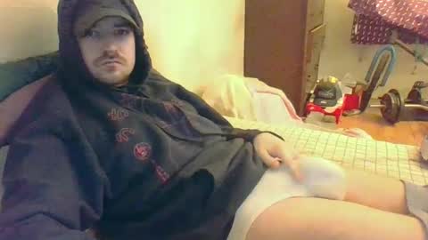 Snapshot of hungsubbb chatting on 02-08-25, 02:47 Boi online show from 02-08-25, 02:47