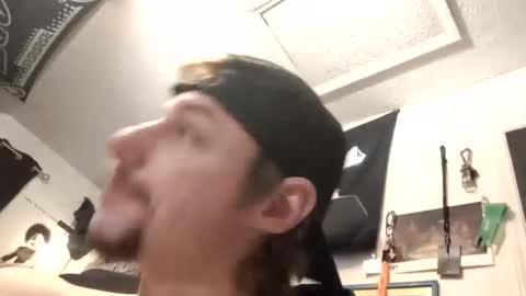 Snapshot of hungtxcock92 chatting on 01-22-25, 12:27 hungtxcock92 online show from 01-22-25, 12:27