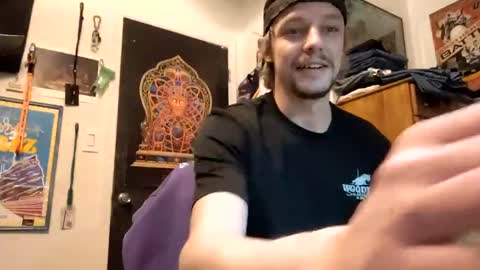 Snapshot of hungtxcock92 chatting on 02-21-25, 10:28 hungtxcock92 online show from 02-21-25, 10:28