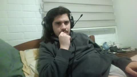 Snapshot of hungweeb chatting on 05-06-26, 05:46 Rod online show from 05-06-26, 05:46