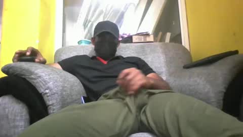 Snapshot of hunk_dominant chatting on 03-03-25, 07:32 hunk_dominant online show from 03-03-25, 07:32