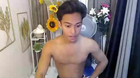 hunk_edward online show from 05-14-26, 07:37