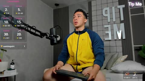 Snapshot of hunk_ryan chatting on 12-23-24, 03:55 hunk_ryan online show from 12-23-24, 03:55