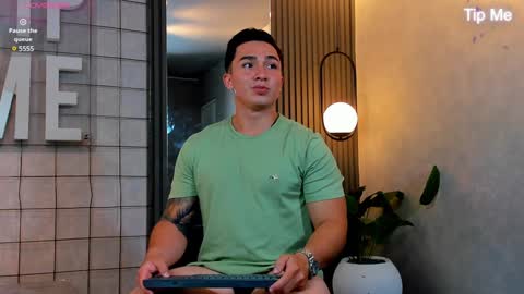 Snapshot of hunk_ryan chatting on 01-20-25, 01:18 hunk_ryan online show from 01-20-25, 01:18