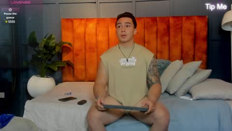 Snapshot of hunk_ryan chatting on 01-25-25, 08:21 hunk_ryan online show from 01-25-25, 08:21