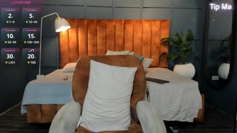 Snapshot of hunk_ryan chatting on 01-30-25, 01:42 hunk_ryan online show from 01-30-25, 01:42