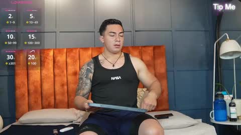 Snapshot of hunk_ryan chatting on 02-24-25, 12:16 hunk_ryan online show from 02-24-25, 12:16