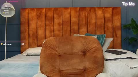 Snapshot of hunk_ryan chatting on 03-12-25, 02:45 hunk_ryan online show from 03-12-25, 02:45