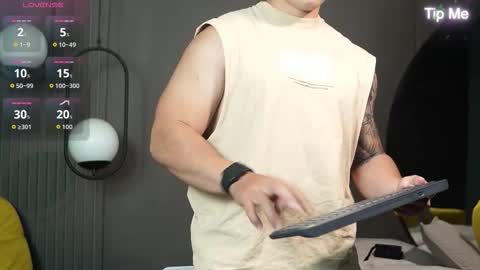 Snapshot of hunk_ryan chatting on 09-28-25, 07:52 hunk_ryan online show from 09-28-25, 07:52