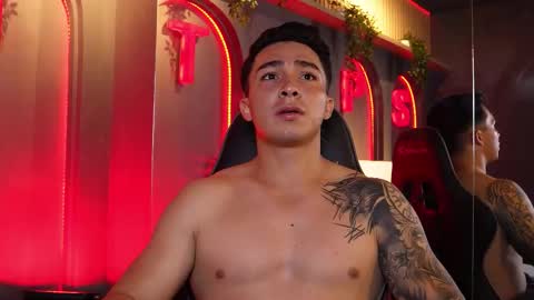 Snapshot of hunk_ryan chatting on 10-03-25, 12:24 hunk_ryan online show from 10-03-25, 12:24