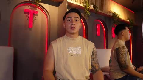 Snapshot of hunk_ryan chatting on 10-04-25, 12:14 hunk_ryan online show from 10-04-25, 12:14