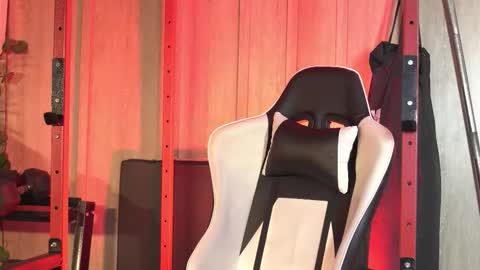 Snapshot of hunk_ryan chatting on 10-08-25, 12:36 hunk_ryan online show from 10-08-25, 12:36