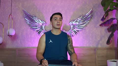 Snapshot of hunk_ryan chatting on 10-16-25, 12:39 hunk_ryan online show from 10-16-25, 12:39