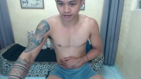 Snapshot of hunkdanny chatting on 01-27-25, 01:59 Danny online show from 01-27-25, 01:59