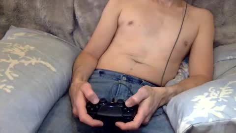 Hunkhog online show from 03-07-26, 07:44