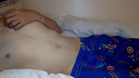 Snapshot of hunkhog chatting on 05-16-26, 02:19 Hunkhog online show from 05-16-26, 02:19