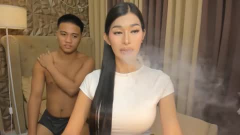 Snapshot of hunkhomerontop chatting on 10-23-25, 07:29 hunkhomerontop online show from 10-23-25, 07:29