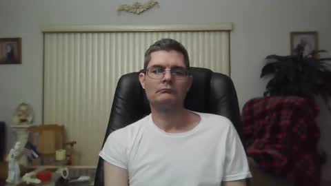 Snapshot of hunkmasclefad458 chatting on 01-13-25, 05:55 hunkmasclefad458 online show from 01-13-25, 05:55