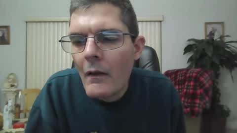 Snapshot of hunkmasclefad458 chatting on 01-16-25, 06:14 hunkmasclefad458 online show from 01-16-25, 06:14