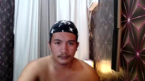 hunkylloyd online show from 01-18-25, 01:08