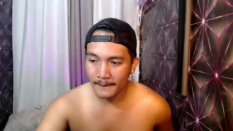 hunkylloyd online show from 09-10-25, 03:34