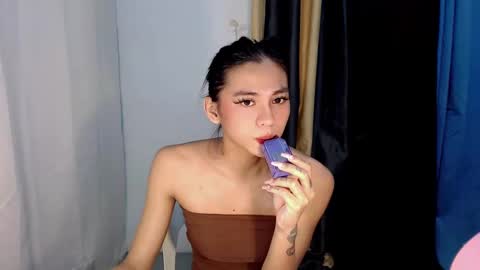 hunkyzeus online show from 12-24-24, 03:38