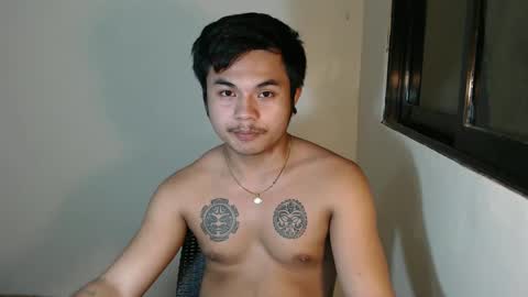 hunkyzeus online show from 01-04-25, 12:16