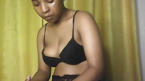 hunsweetpie online show from 09-11-25, 03:28