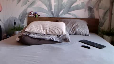 Hunter Bridges online show from 02-06-25, 12:59