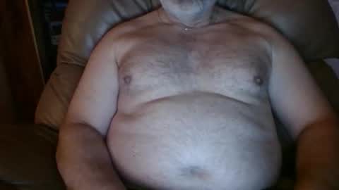 Snapshot of huntermark1 chatting on 03-08-26, 06:44 huntermark1 online show from 03-08-26, 06:44