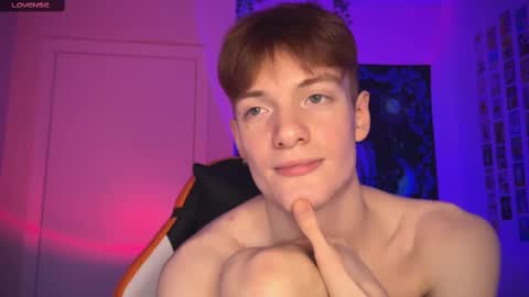 Snapshot of hunterrxxxhunter chatting on 02-15-25, 06:33 Hunter online show from 02-15-25, 06:33