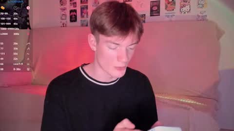 Snapshot of hunterrxxxhunter chatting on 02-22-25, 09:04 Hunter online show from 02-22-25, 09:04