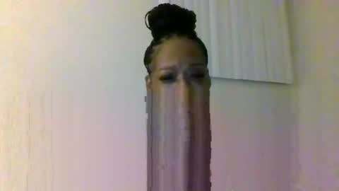 Snapshot of hunybunz154 chatting on 12-19-25, 12:45 hunybunz154 online show from 12-19-25, 12:45