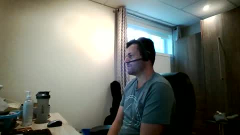 hurley7890 online show from 09-11-25, 02:39