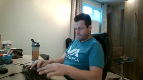 hurley7890 online show from 10-24-25, 01:18