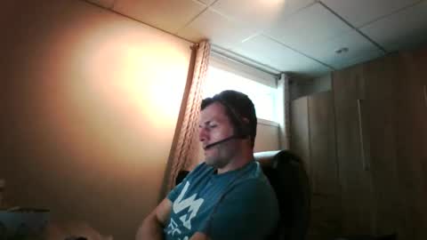 hurley7890 online show from 11-10-25, 06:40