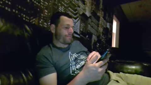 Snapshot of hurley7890 chatting on 05-24-26, 02:49 hurley7890 online show from 05-24-26, 02:49